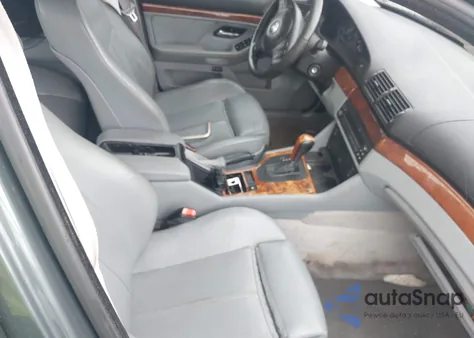 2003 BMW 530Ia из США, поврежденный, VIN WBADT63473CK36039